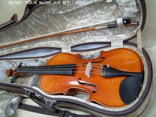 超高品質で人気の 良品 スズキ バイオリン No.330 4／4 1989年製 弓 ...